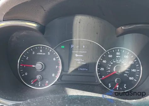 2018 Kia Forte Lx from USA, damaged, VIN 3KPFL4A72JE272241